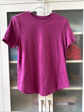 Lululemon Love Tee Heathered Berry SZ 4 LIKE NEW 💗💗💗